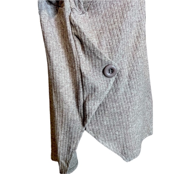 Coco + Carmen Cowl Neck - Picture 3 of 4